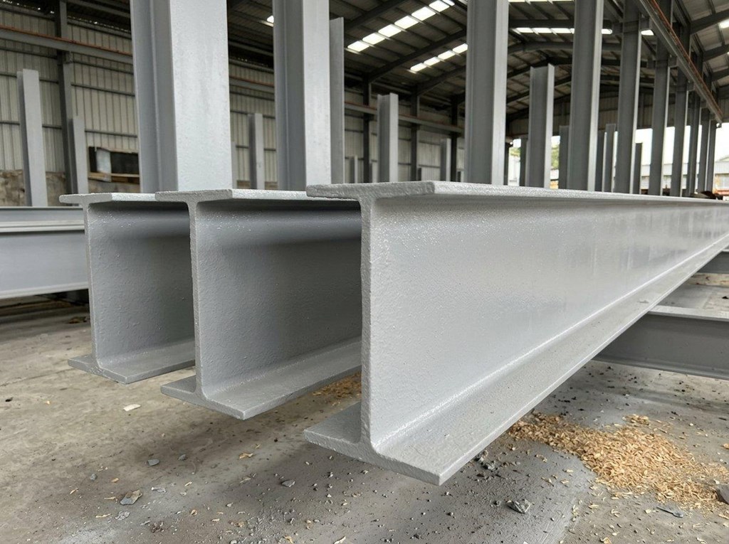 Foto 1 Aplicación de pintura intumescente en estructuras metálicas industriales en A Coruña